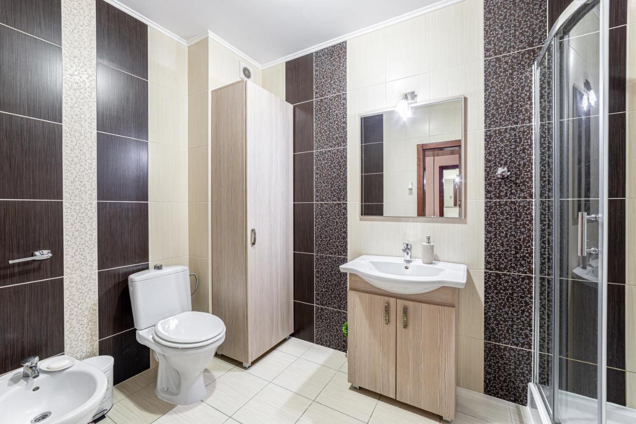 Ari Blue Apartment Ared In Kaufland Complex Arad Buitenkant foto